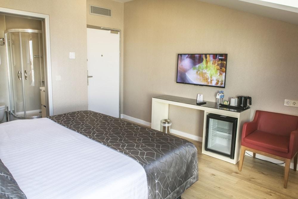 Elm Suite Hotel Istambul Extérieur photo